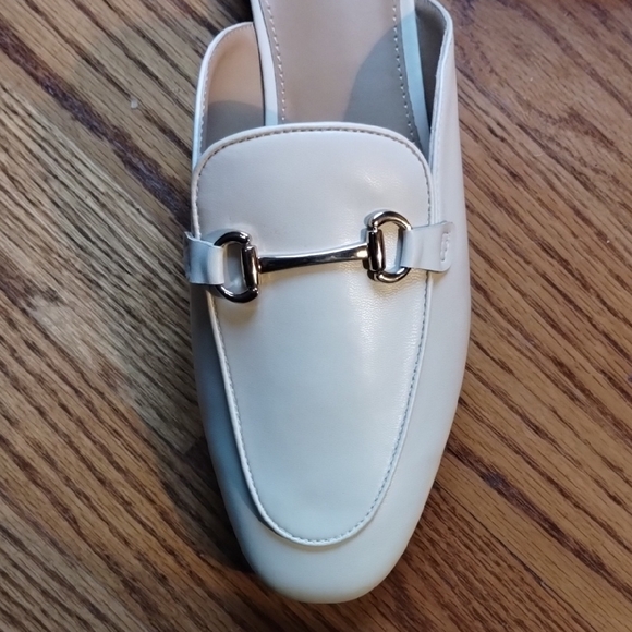 J. Crew Women's Cream Mules with Silver Accents - Picture 7 of 15